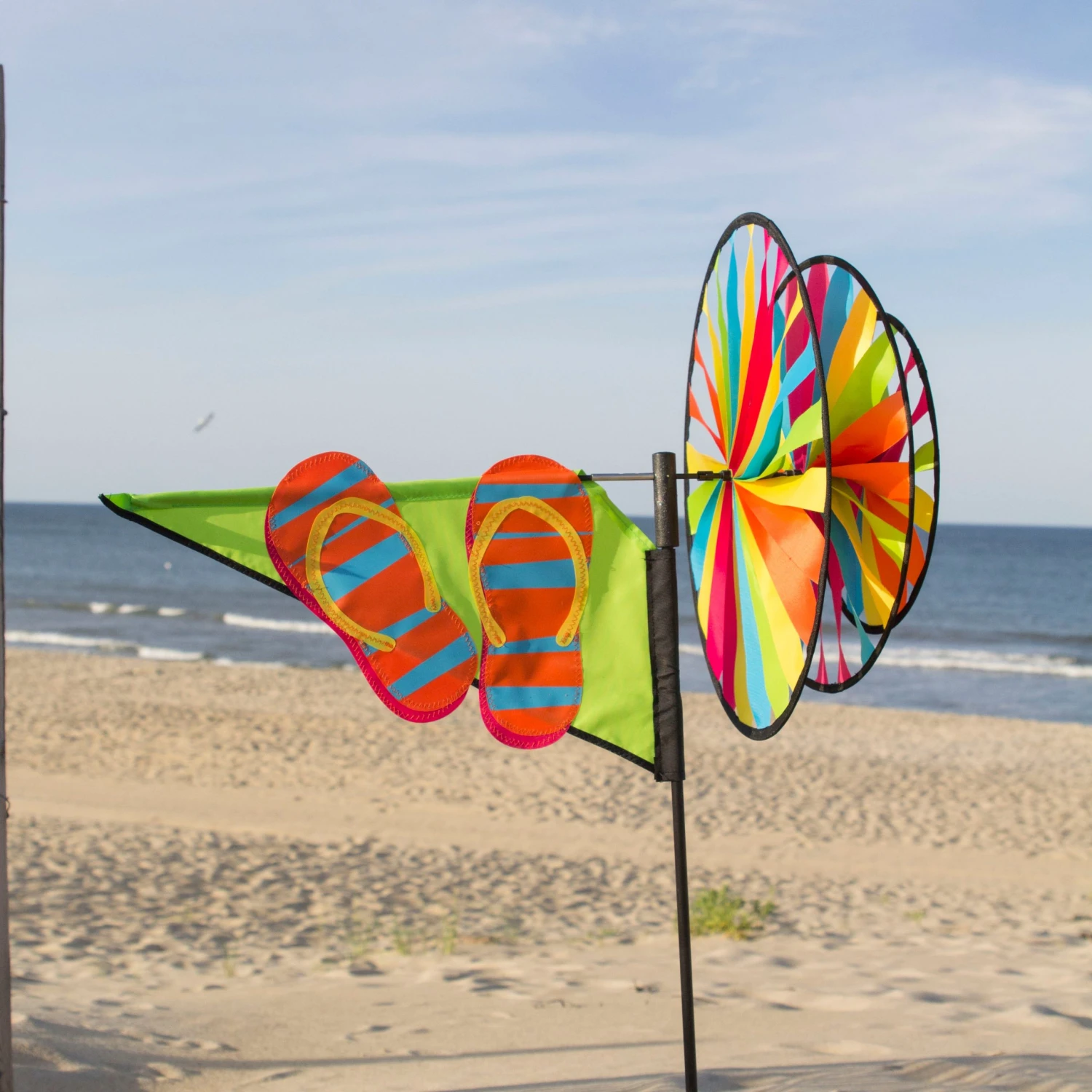 WindGarden Triple Spinner - Flip Flops 4 WindGarden Triple Spinner - Flip Flops