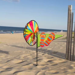 WindGarden Triple Spinner - Flip Flops